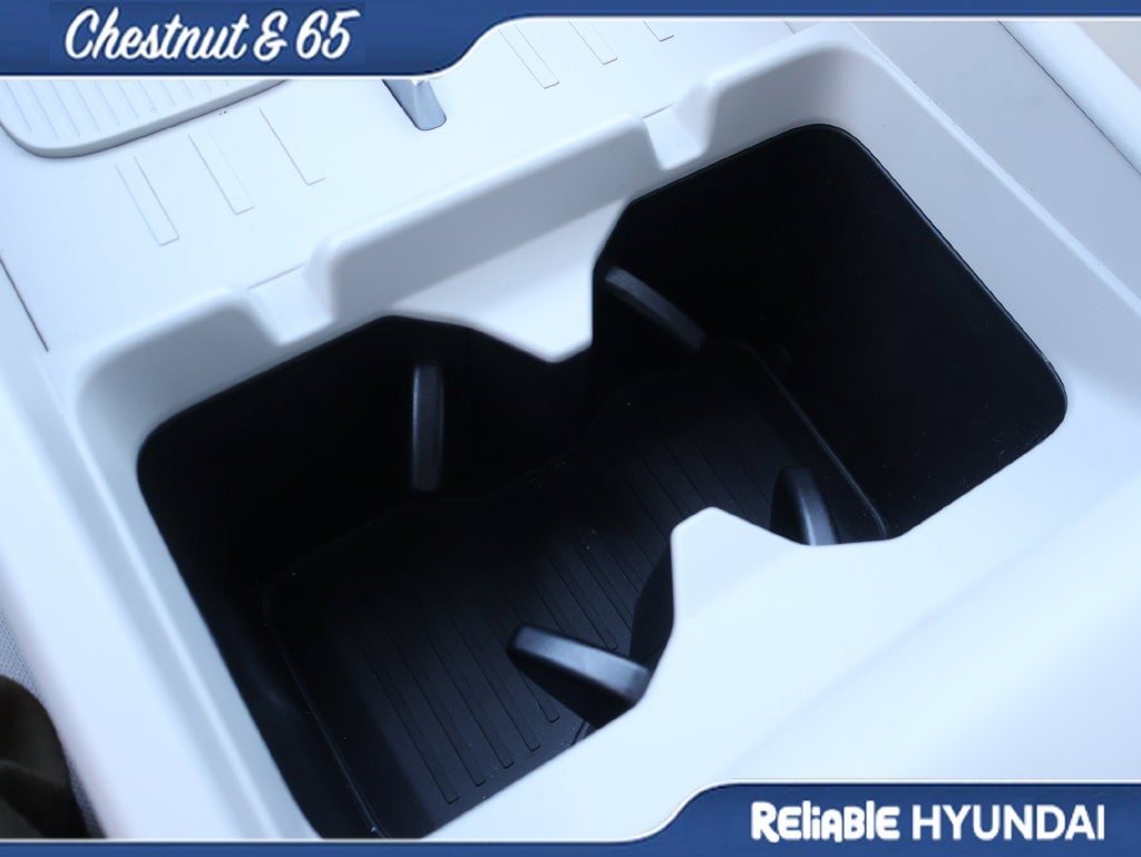 Used 2024 Hyundai Santa Fe SE FWD image 40
