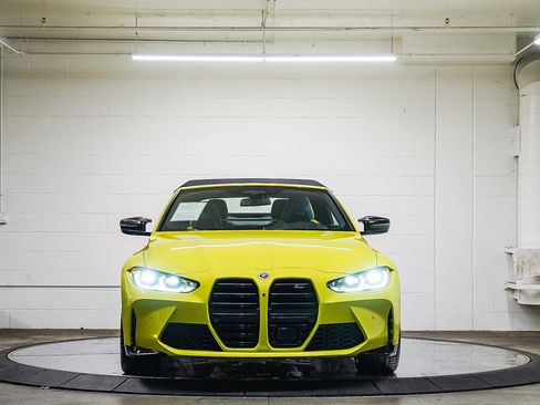 Used 2023 BMW M4 xDrive Competition image 2