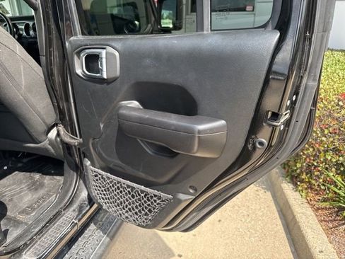 Used 2020 Jeep Wrangler Unlimited Sport S AWD/4WD image 18