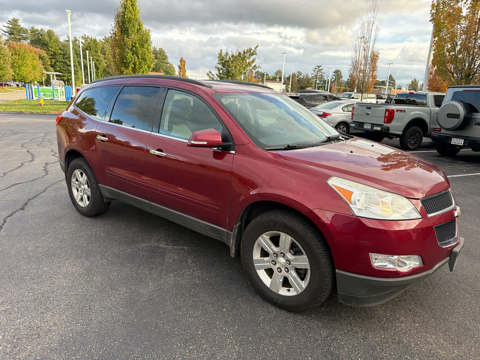 Used 2011 Chevrolet Traverse LT w/ Personal Connectivity Package AWD/4WD image 7
