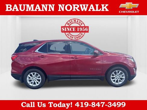 Used 2018 Chevrolet Equinox LT FWD image 8