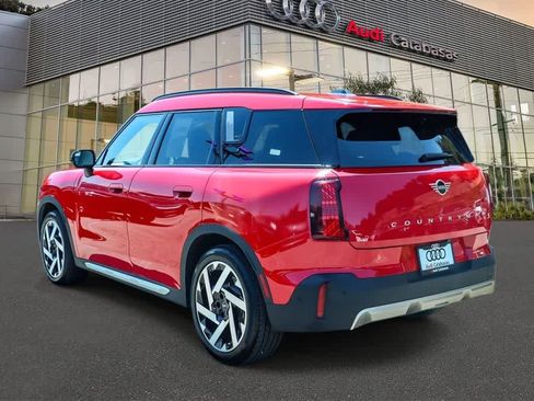 Used 2025 MINI Cooper Countryman SE AWD/4WD image 2