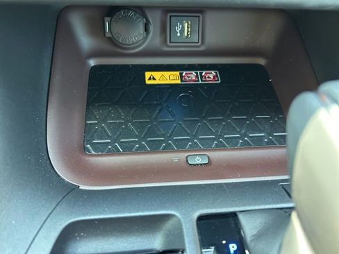 Used 2024 Toyota RAV4 Limited w/ Advanced Technology Package image 19