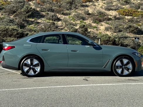 Used 2025 BMW i4 eDrive40 w/ Premium Package image 6