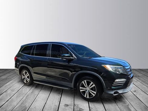 Used 2017 Honda Pilot EX-L image 7