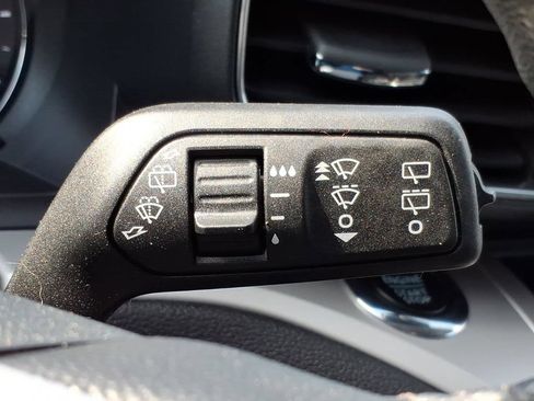 Used 2024 Ford Explorer XLT w/ Equipment Group 202A AWD/4WD image 25