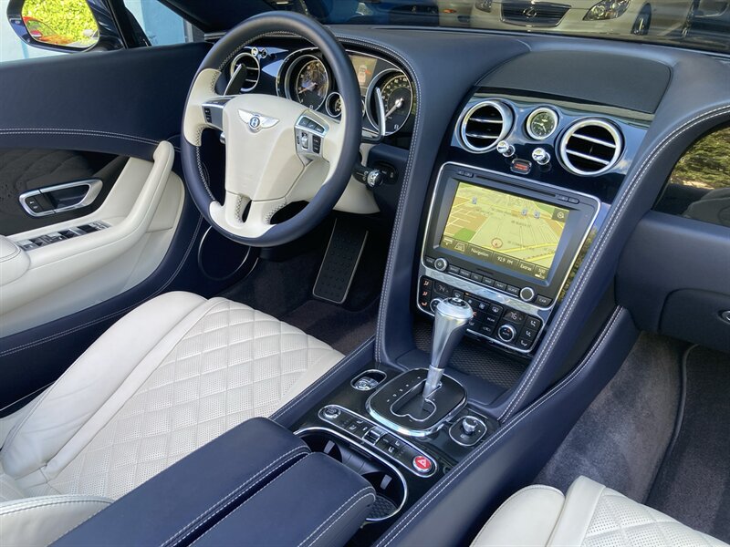 Used 2018 Bentley Continental GT AWD/4WD image 2
