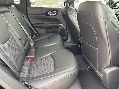 New 2026 Jeep Compass Latitude AWD/4WD image 16