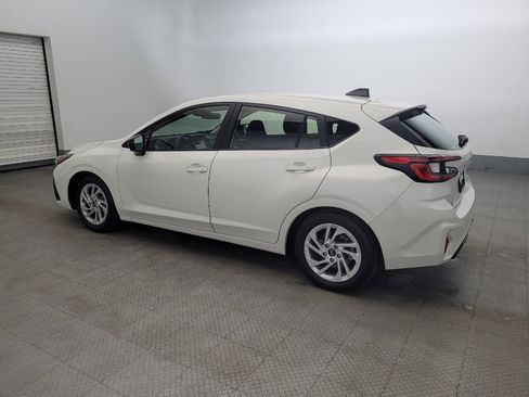 Used 2024 Subaru Impreza 2.0i image 3