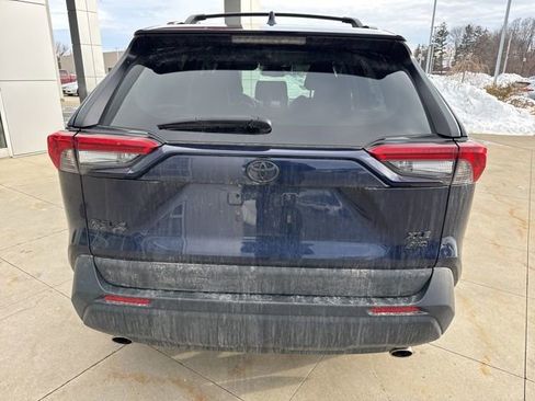 Used 2023 Toyota RAV4 XLE Premium image 6