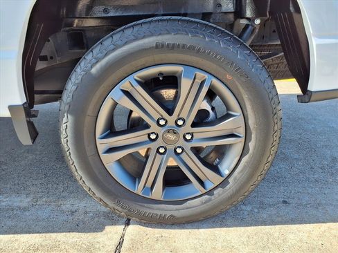 Used 2023 Ford F150 XLT w/ Equipment Group 302A High image 32