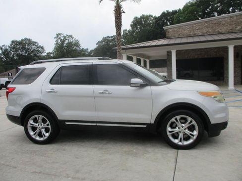 Used 2014 Ford Explorer Limited FWD image 3