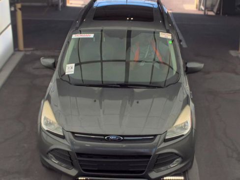 Used 2014 Ford Escape SE w/ Equipment Group 201A FWD image 2