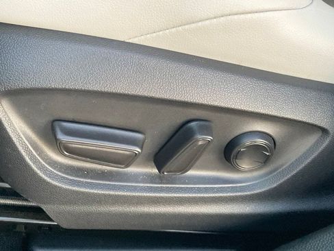Used 2024 Toyota Corolla XSE FWD image 14