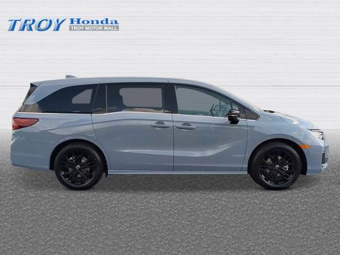 New 2026 Honda Odyssey Sport-L image 6