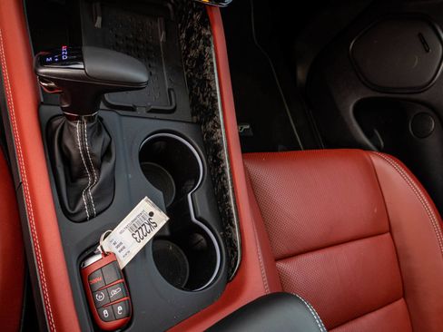 Used 2026 Dodge Durango SRT Hellcat w/ Premium Group AWD/4WD image 32