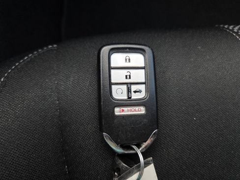 Certified 2019 Honda Civic EX image 34