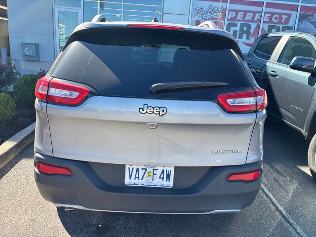 Used 2014 Jeep Cherokee Limited w/ Luxury Group FWD image 7