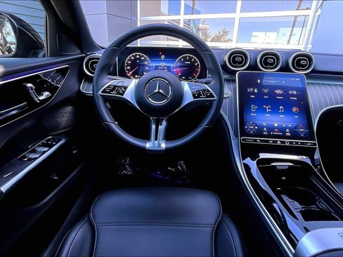 Used 2023 Mercedes-Benz C 300 Sedan image 5