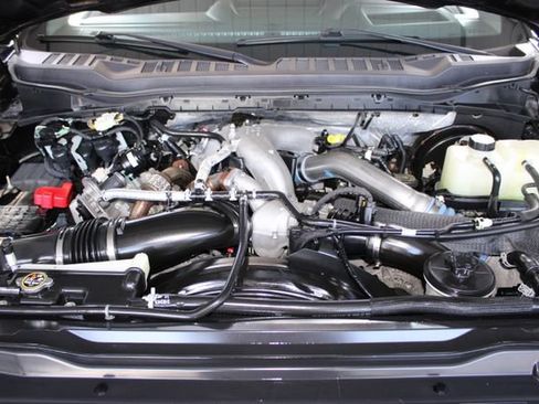 Used 2024 Ford F250 Lariat w/ Lariat Ultimate Package AWD/4WD image 36