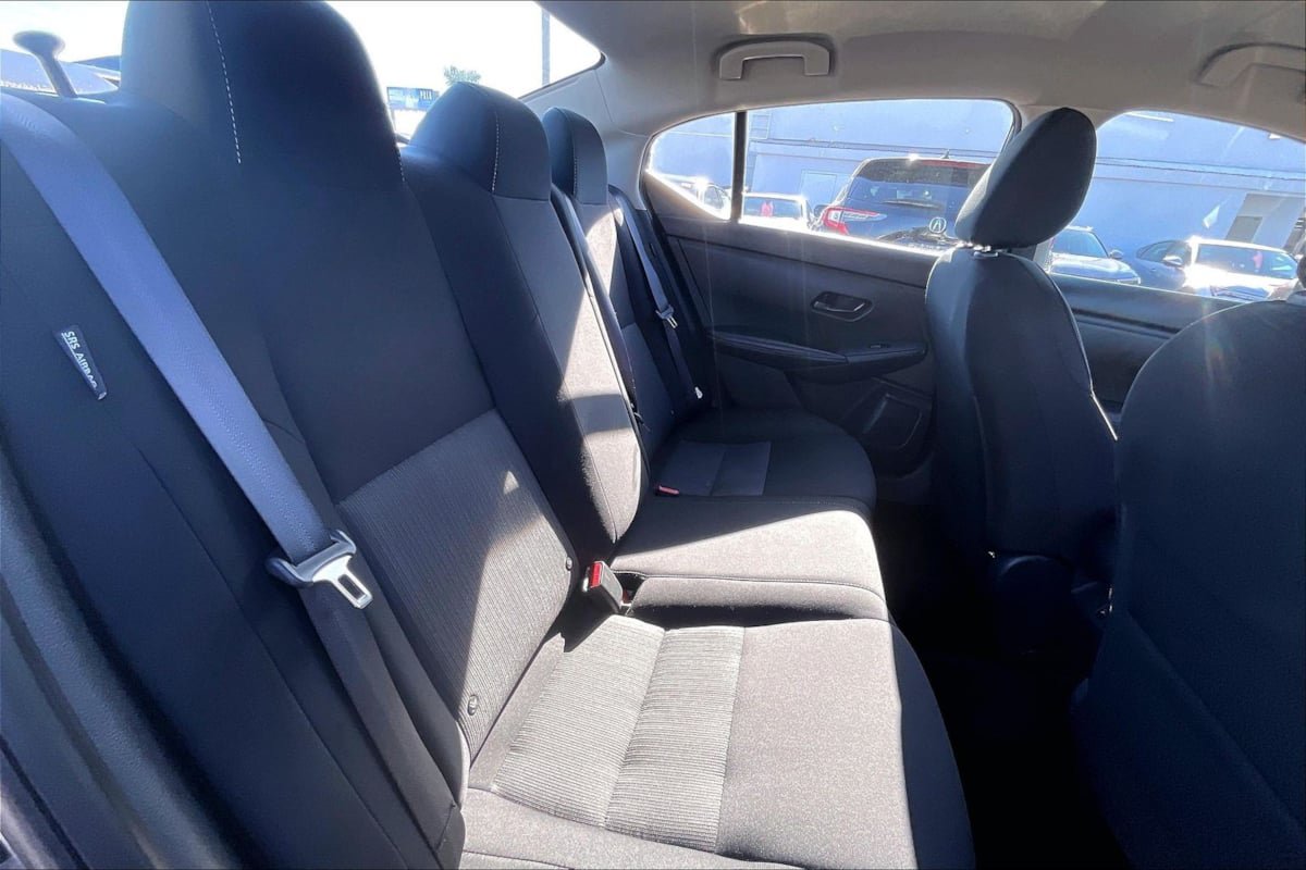 Used 2025 Nissan Sentra SV FWD image 24