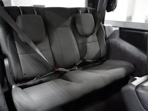 Used 2020 Jeep Wrangler Sport AWD/4WD image 28