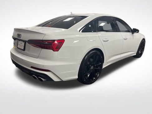 Used 2021 Audi S6 Premium Plus w/ S Sport Package image 5