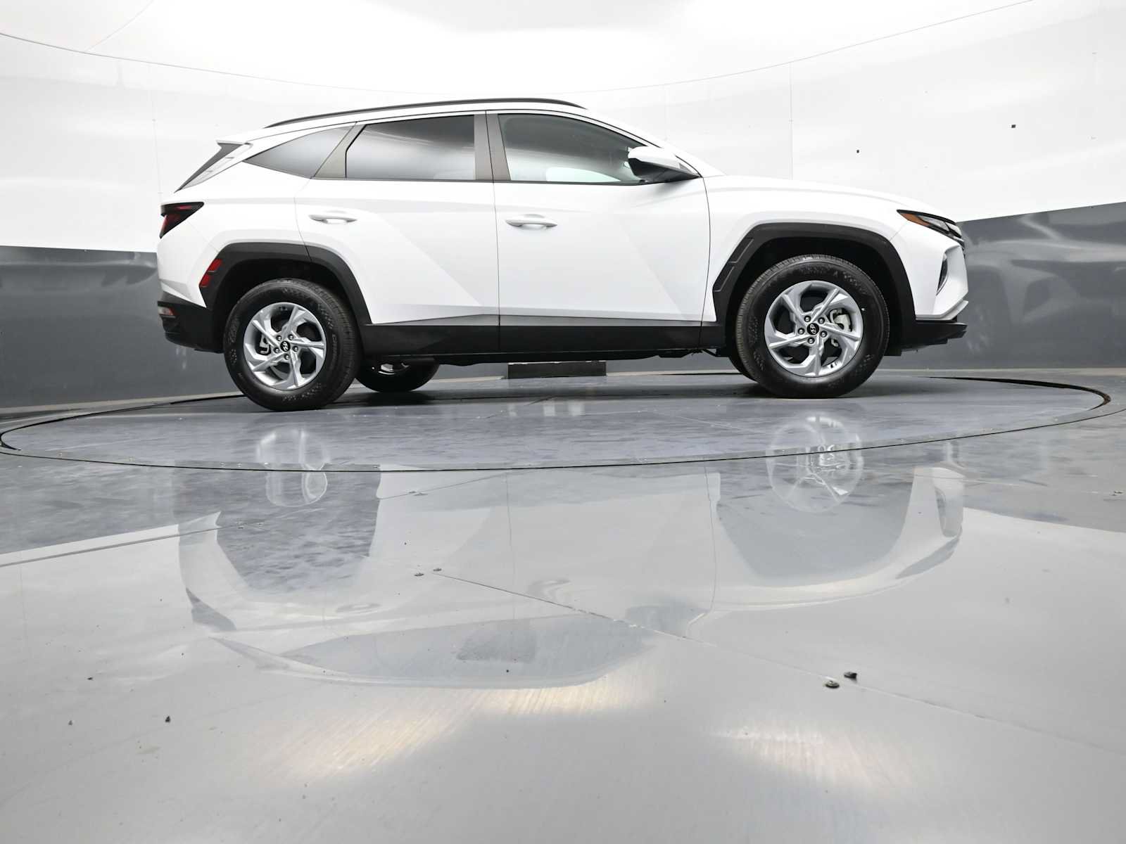 Used 2024 Hyundai Tucson SEL AWD/4WD image 29