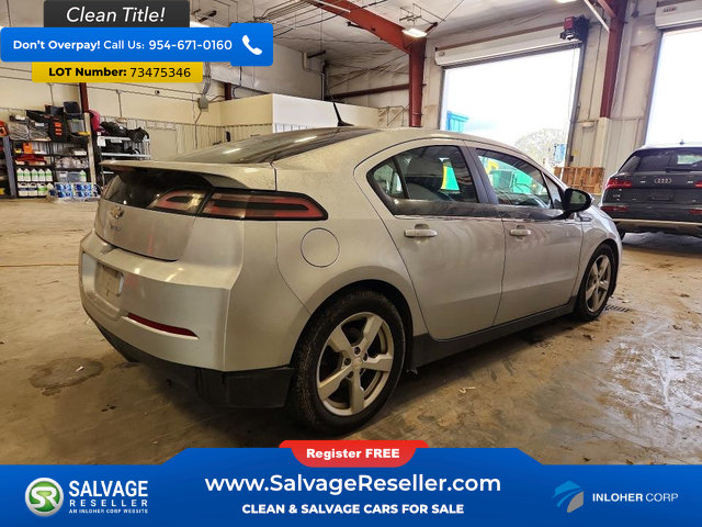 Used 2013 Chevrolet Volt FWD image 4