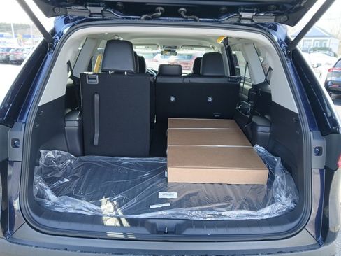 New 2026 Toyota Grand Highlander XLE image 10