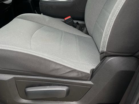 Used 2024 RAM 1500 Classic SLT image 22