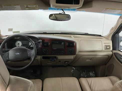 Used 2005 Ford F350 Lariat AWD/4WD image 17