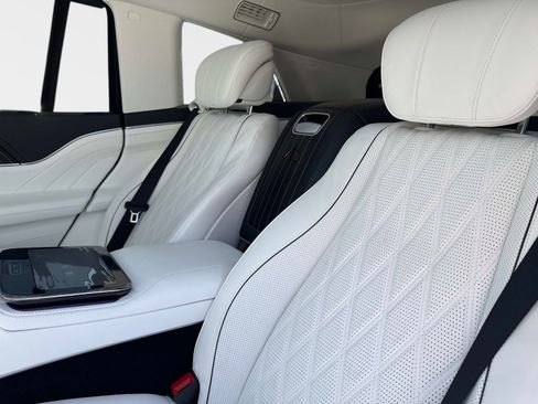 New 2026 Mercedes-Benz Maybach GLS 600 4MATIC image 15