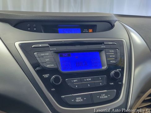 Used 2013 Hyundai Elantra GLS FWD image 5