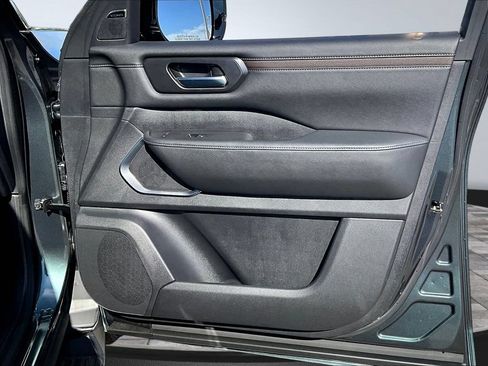 New 2026 Nissan Armada Platinum AWD/4WD image 35