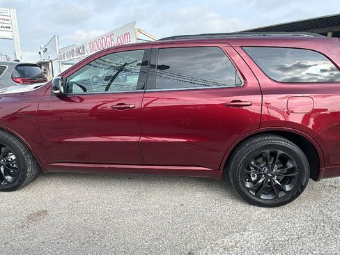 Certified 2023 Dodge Durango R/T image 8