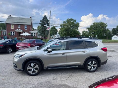 Used 2019 Subaru Ascent Premium w/ Popular Package #3 AWD/4WD image 5