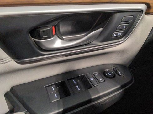 Used 2020 Honda CR-V EX-L image 17
