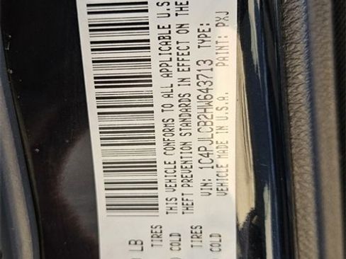 Used 2017 Jeep Cherokee Latitude w/ Comfort/Convenience Group image 13