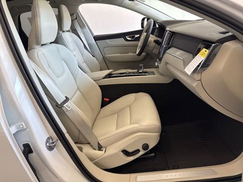 New 2025 Volvo XC60 T8 Plus w/ Protection Package Premier image 11