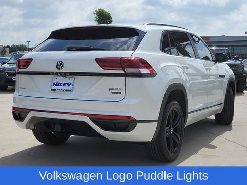 Used 2023 Volkswagen Atlas Cross Sport SEL R-Line AWD/4WD image 4