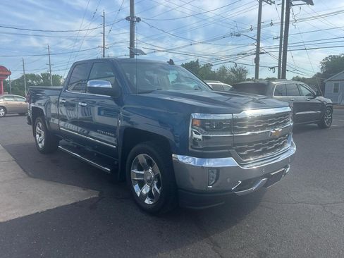 Used 2018 Chevrolet Silverado 1500 LTZ w/ Sport Package AWD/4WD image 8
