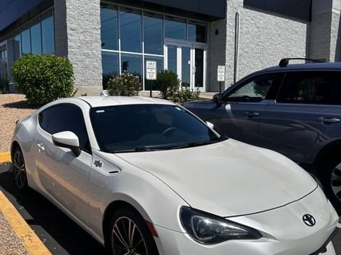 Used 2016 Scion FR-S RWD image 5
