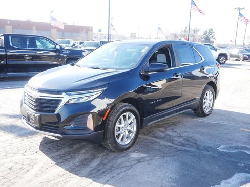 Certified 2022 Chevrolet Equinox LT image 4