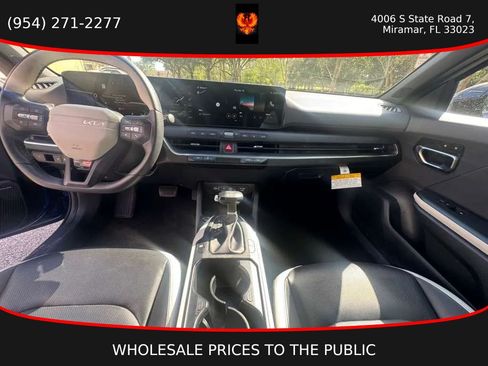 Used 2025 Kia K4 GT-Line w/ GT-Line Premium Package FWD image 10