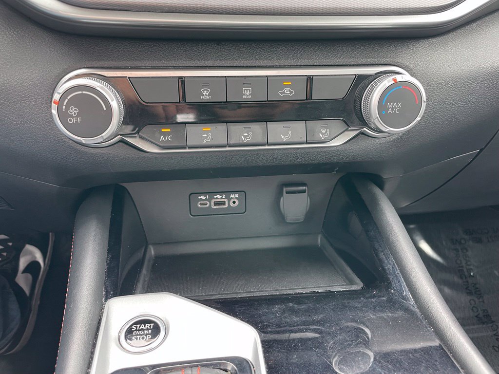 Used 2024 Nissan Altima 2.5 SR FWD image 11