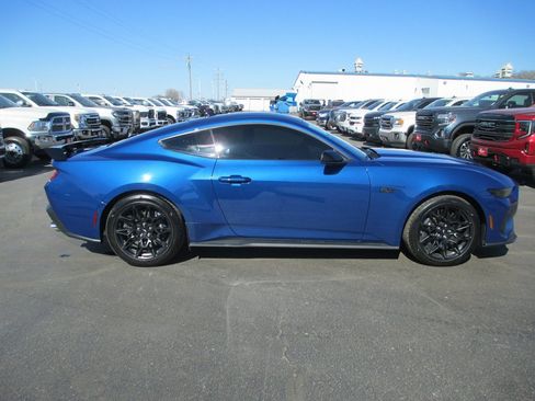 Used 2024 Ford Mustang GT Premium w/ GT Performance Package image 5