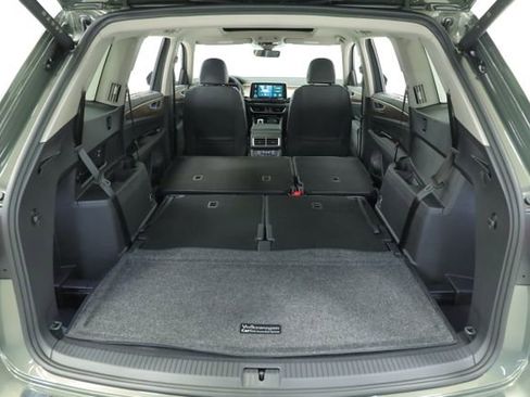 New 2026 Volkswagen Atlas SE FWD image 40