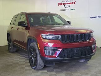Used 2024 Jeep Grand Cherokee Altitude AWD/4WD video 2