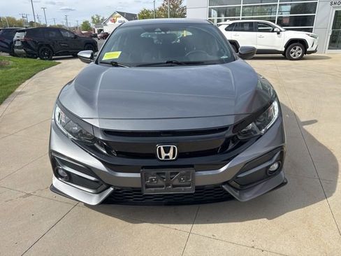 Used 2021 Honda Civic Sport image 2